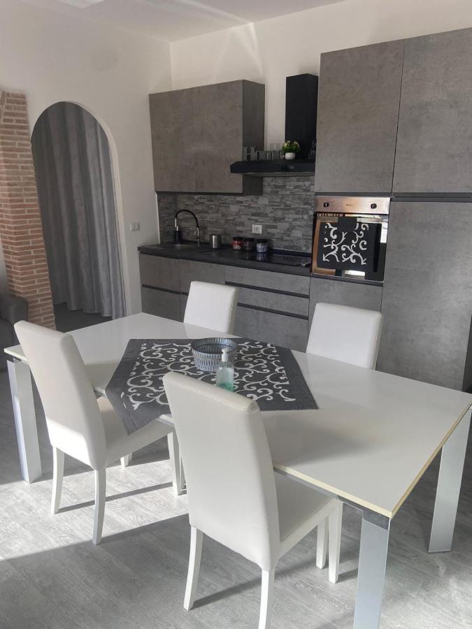 Dream House...La Casa Dei Sogni ! Apartment Ladispoli Bagian luar foto